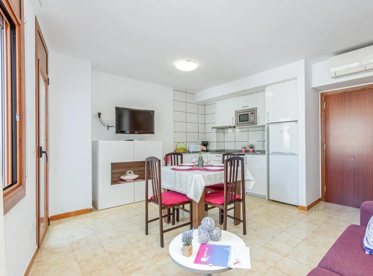 Apart-Rent Apartment Av Rhode 2º 2007 Roses Spain