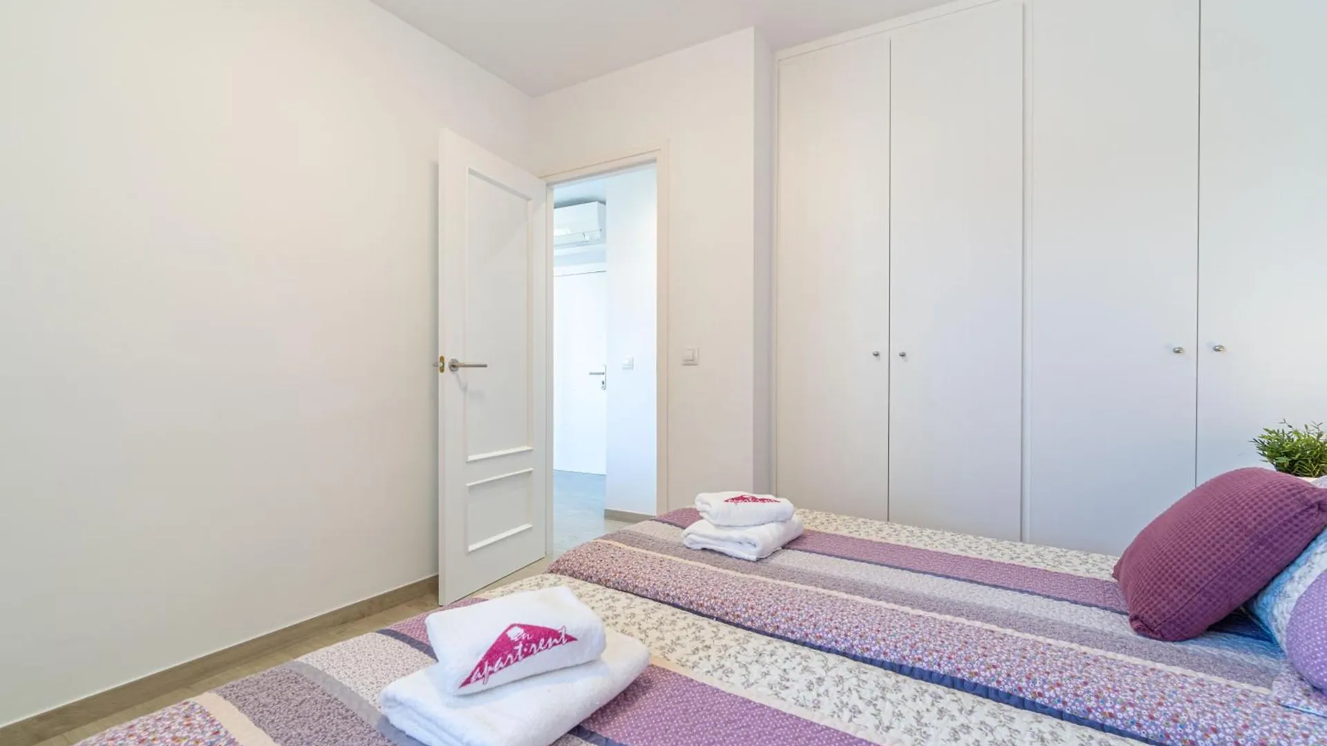 Apart-Rent Apartment Av Rhode 2º 2007 Roses